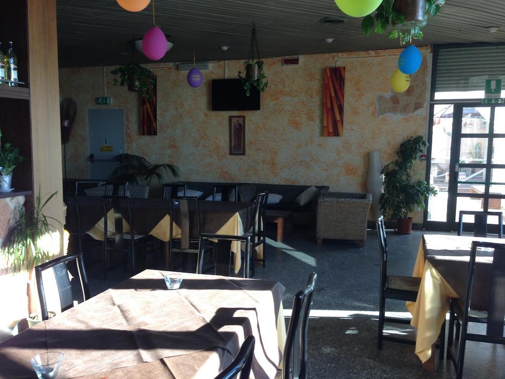 מלה Hotel Sirenella מראה חיצוני תמונה